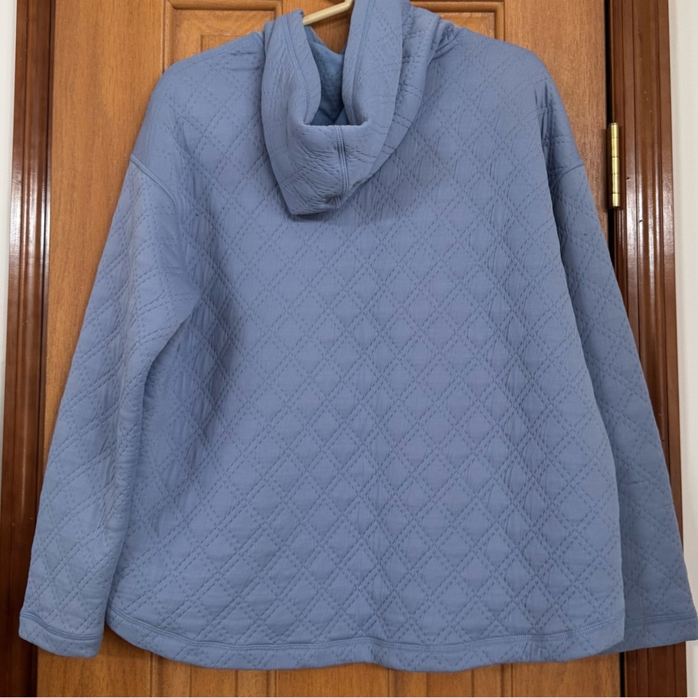 Eddie Bauer Blue Quilted Woman’s hoodie Hooded Spring Jacket size Large